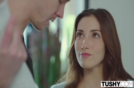 После тренировки балерина сношается с наставником