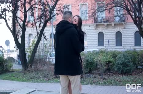 Парниша классно развлекается с возбужденной Кристи Блэк