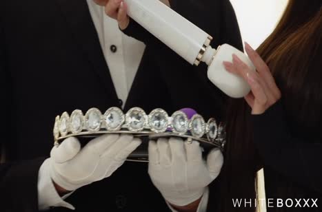 Опытные красотки в секс нарядах захотели групповушки