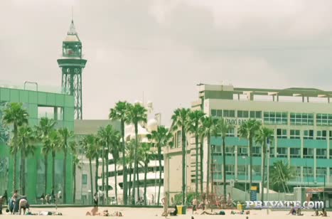 Девочки со своими парнями устроили свингер групповуху