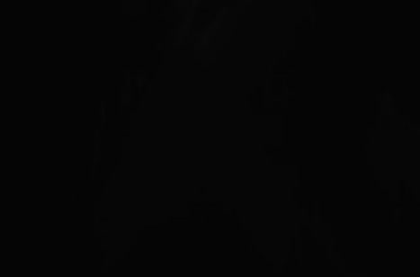 Влажная русская телка нежно стонет от красивого траха стоя