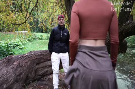 Раскрутил неформальную соседку поснимать любительский секс