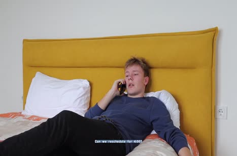 Пригласила парня в гости после тренировки