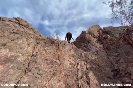 Забрались на вершину и решили отметить это сексом